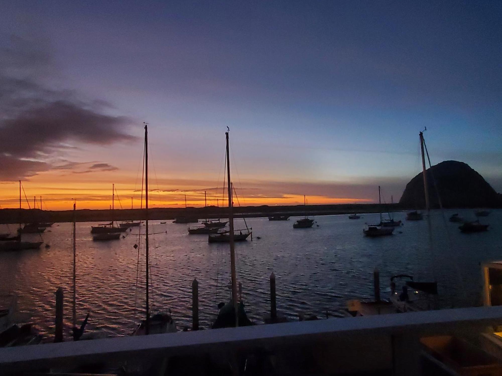 Gray'S Inn & Gallery Morro Bay Bagian luar foto