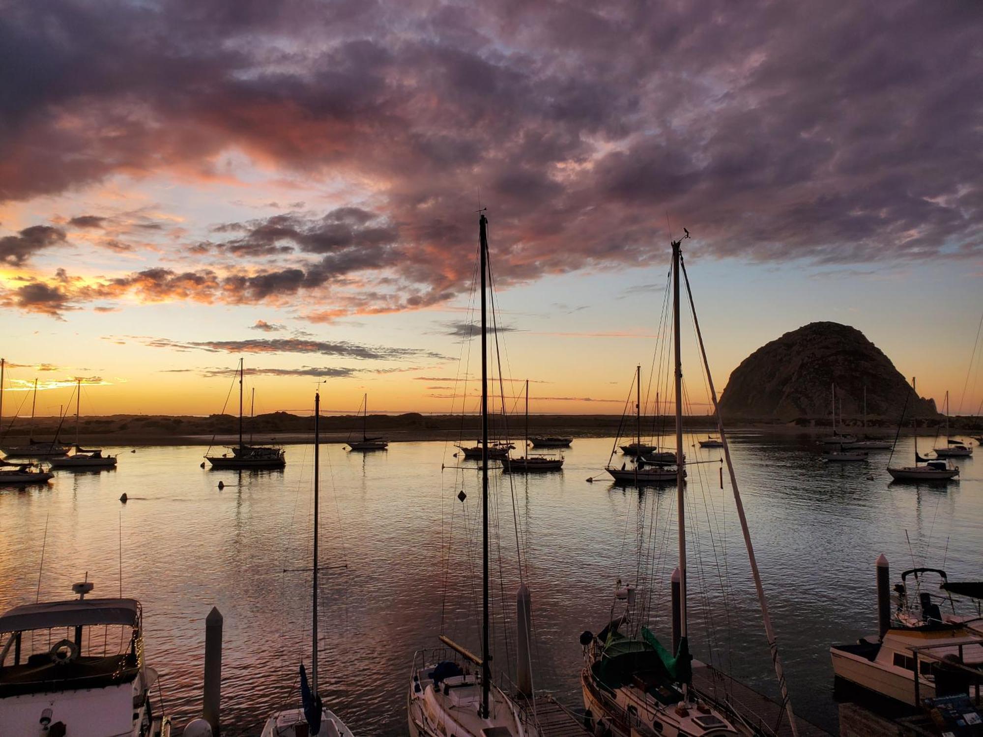 Gray'S Inn & Gallery Morro Bay Bagian luar foto