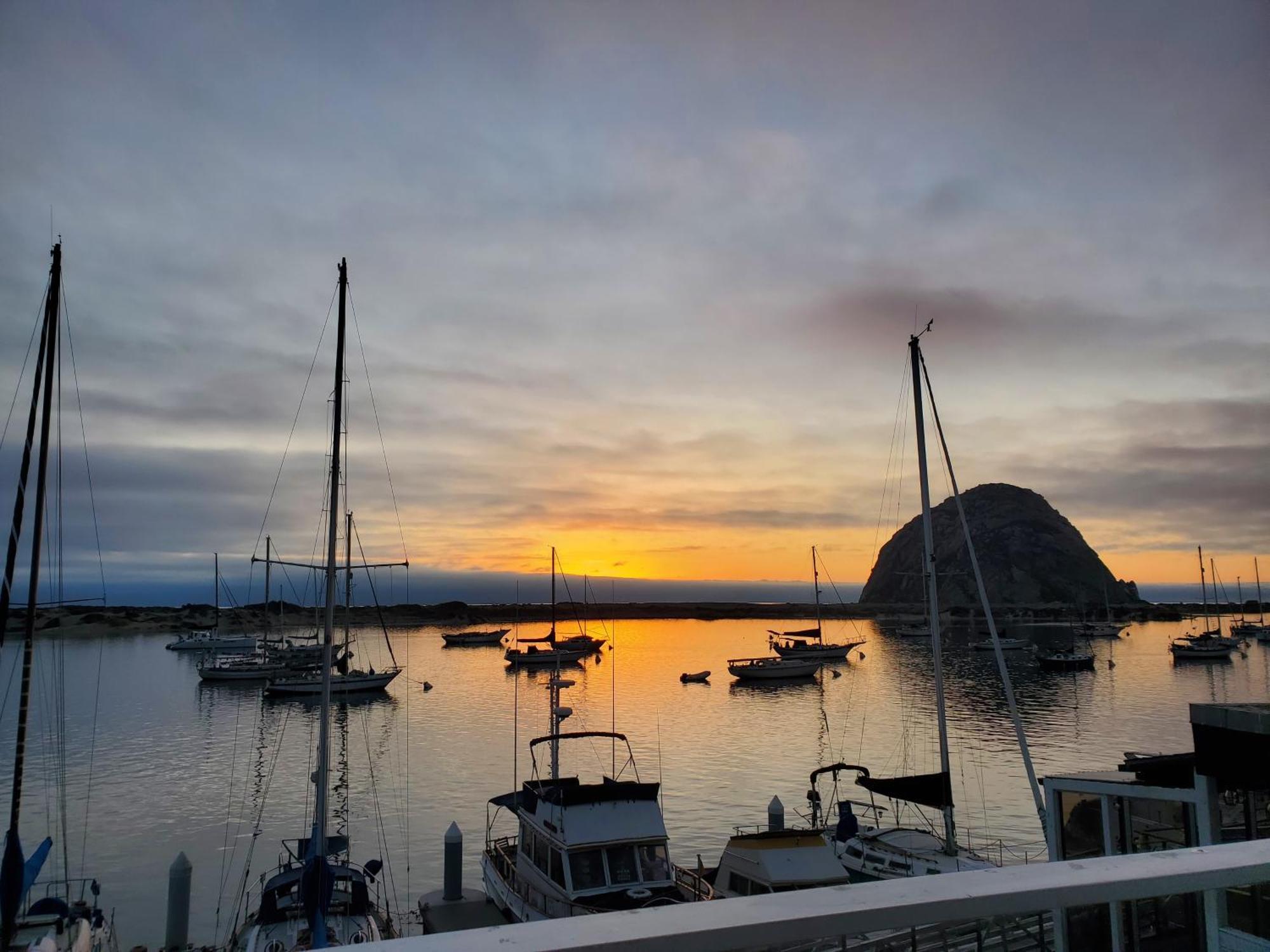 Gray'S Inn & Gallery Morro Bay Bagian luar foto